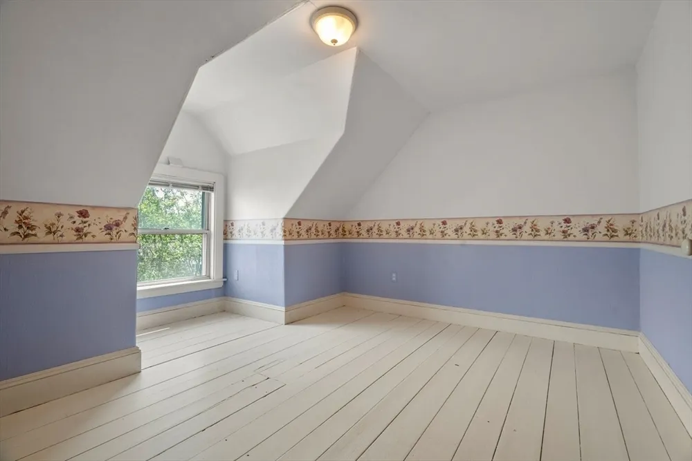 108 Langdon Ave, Watertown, MA 02472