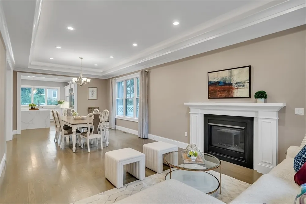112 Osborne Path, Newton, MA 02459