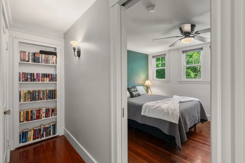 48 Cedar St, Dedham, MA 02026