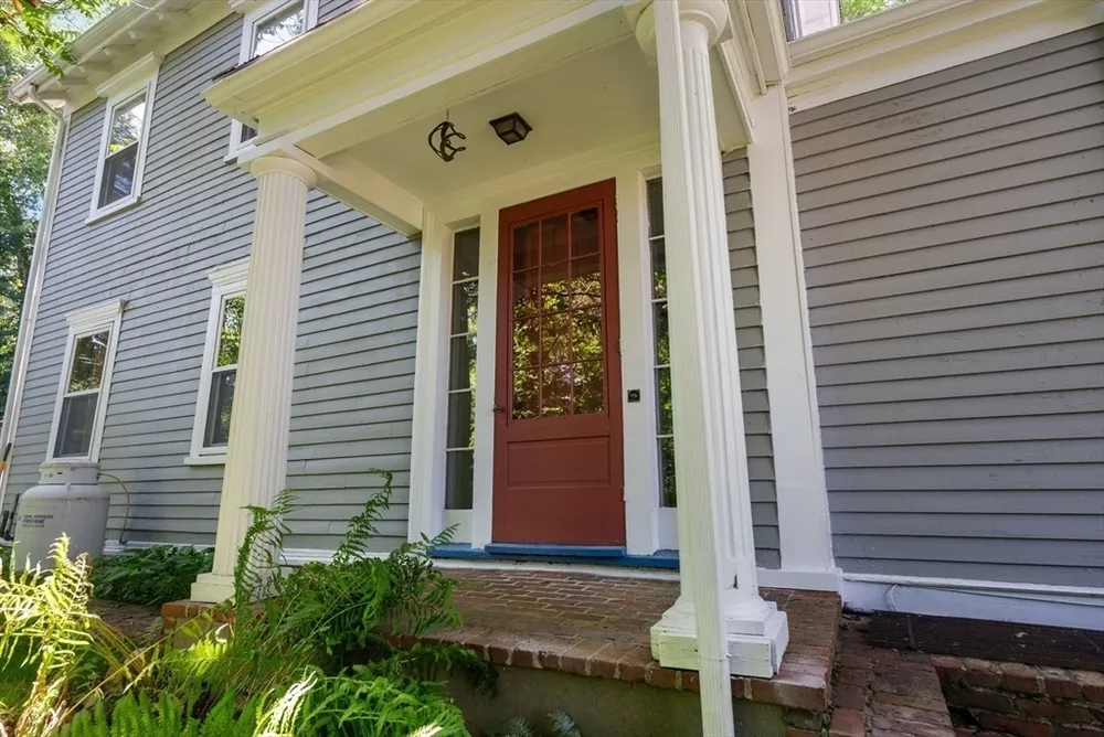 1 Hay Rd, Belmont, MA 02478