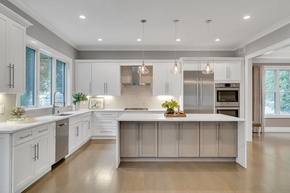 112 Osborne Path, Newton, MA 02459