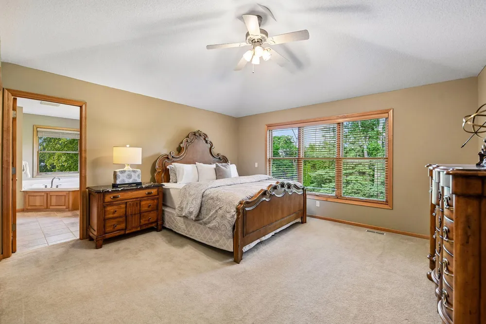 830 Fox Path Ct, Hamel, MN 55340