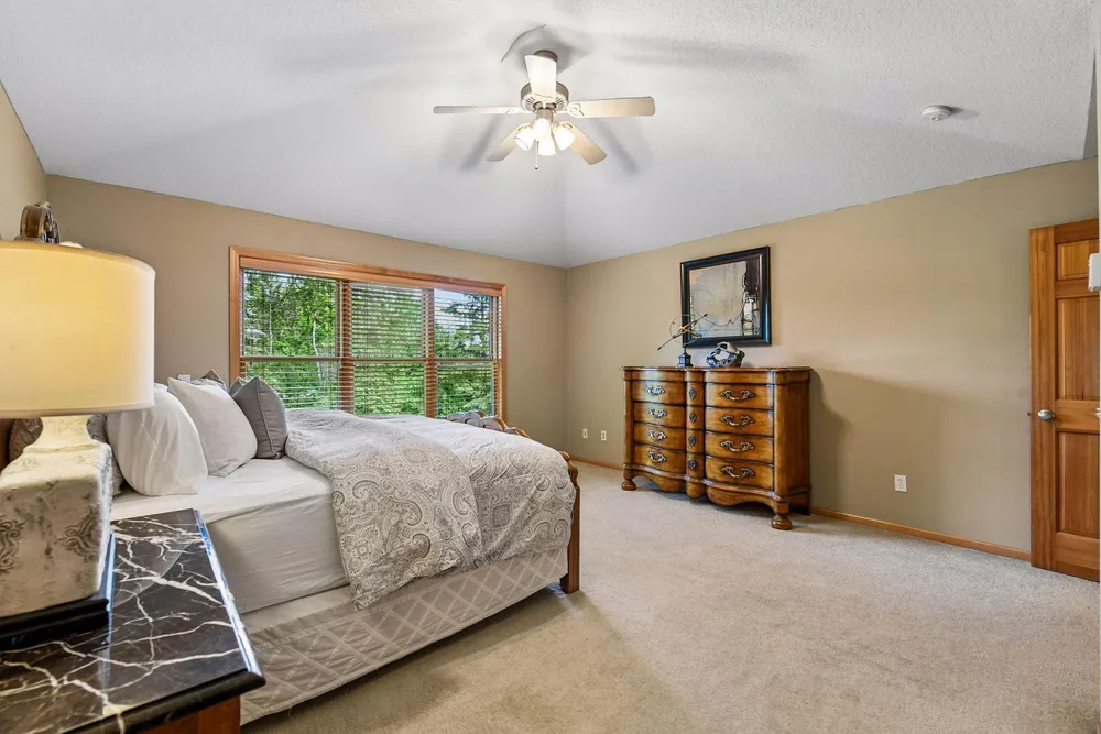 830 Fox Path Ct, Hamel, MN 55340