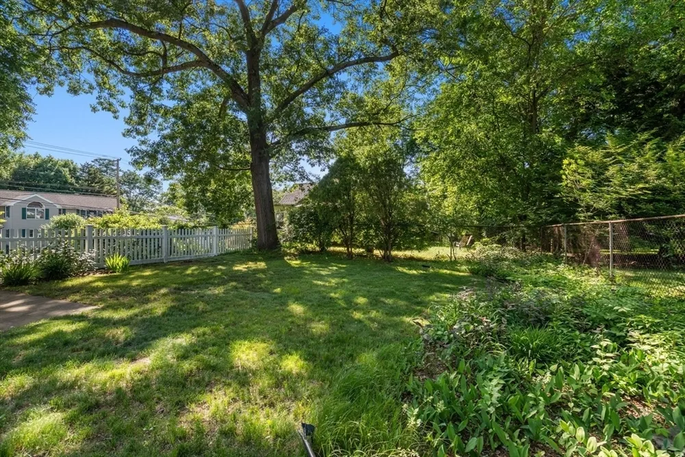 66 Sprague St, Dedham, MA 02026