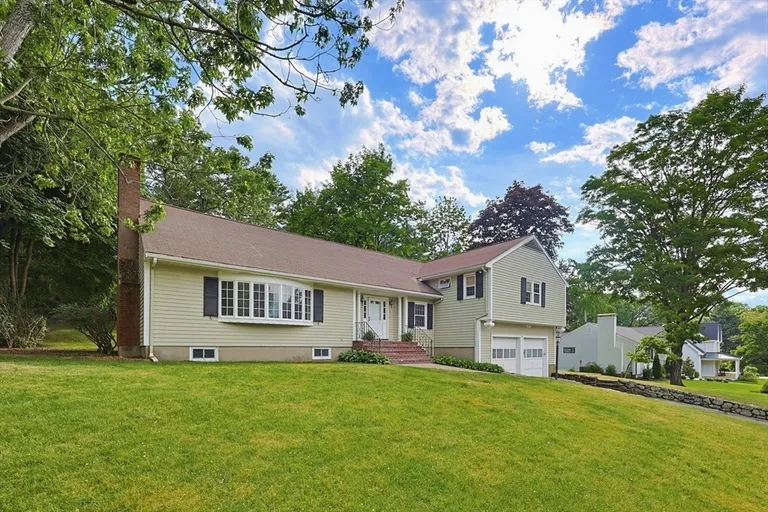 26 Spring Valley Rd, Belmont, MA 02478