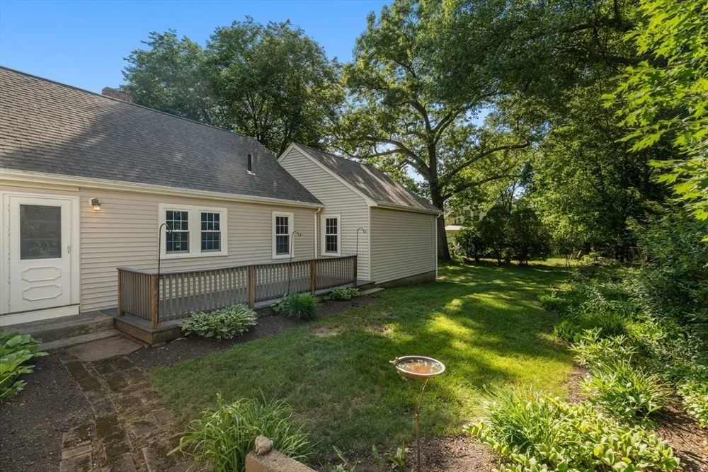 66 Sprague St, Dedham, MA 02026