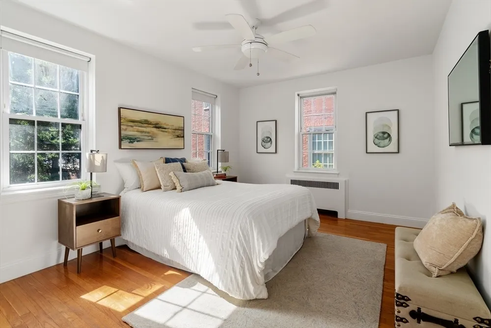 16 Ware St, Cambridge, MA 02138