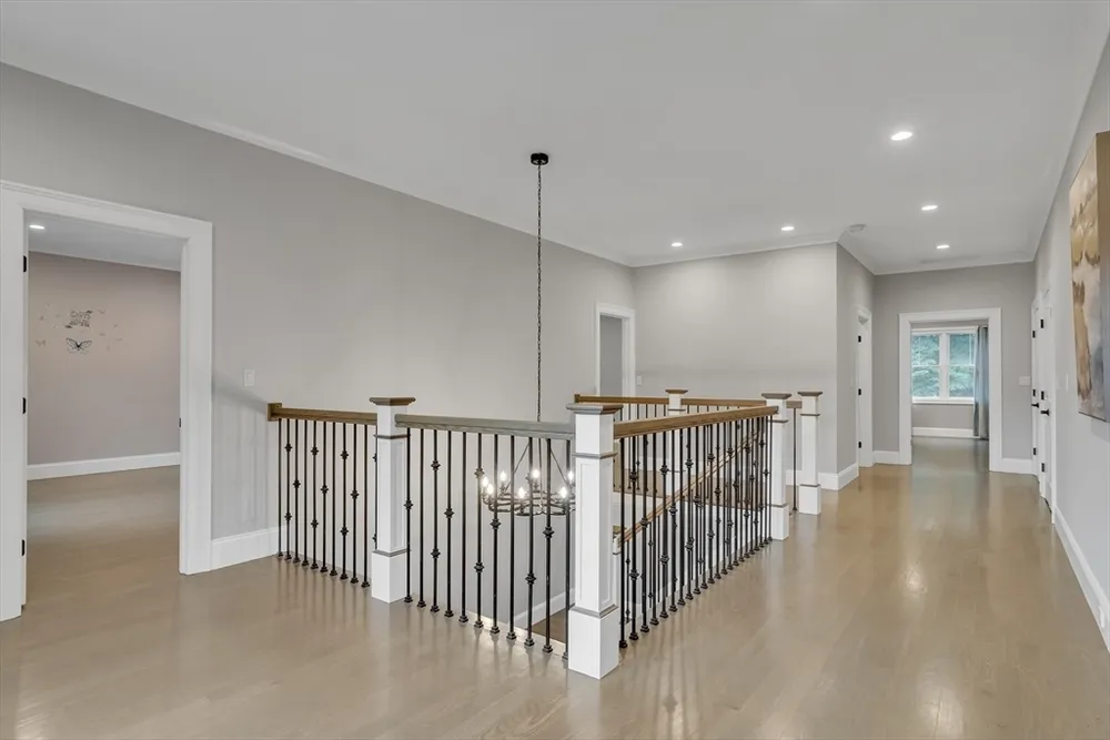 112 Osborne Path, Newton, MA 02459