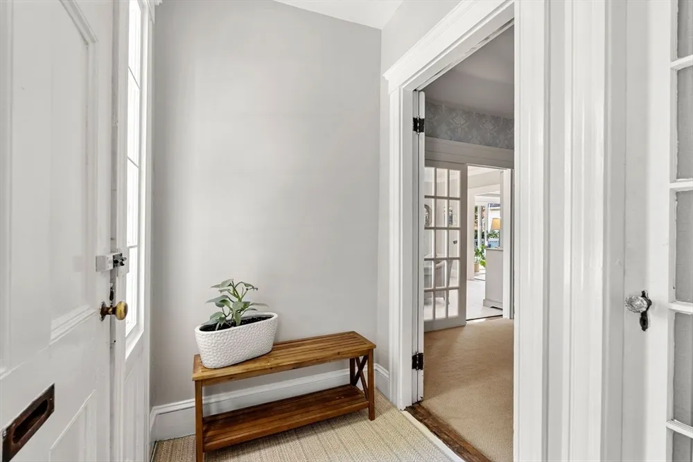 67 Humphrey St, Marblehead, MA 01945