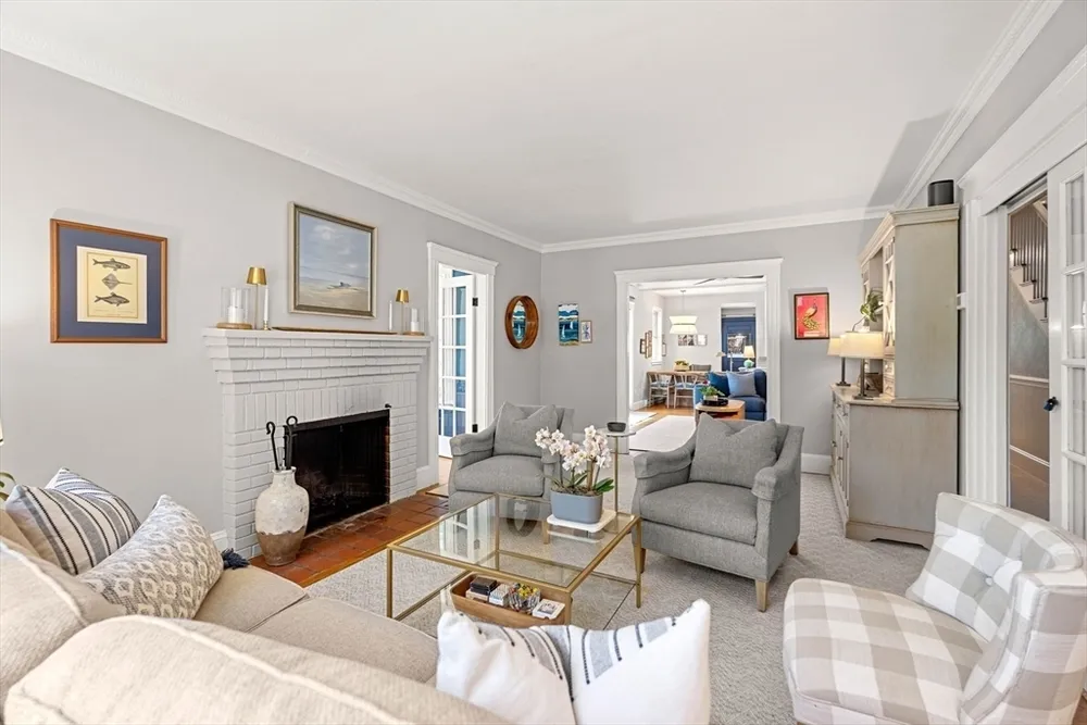 67 Humphrey St, Marblehead, MA 01945