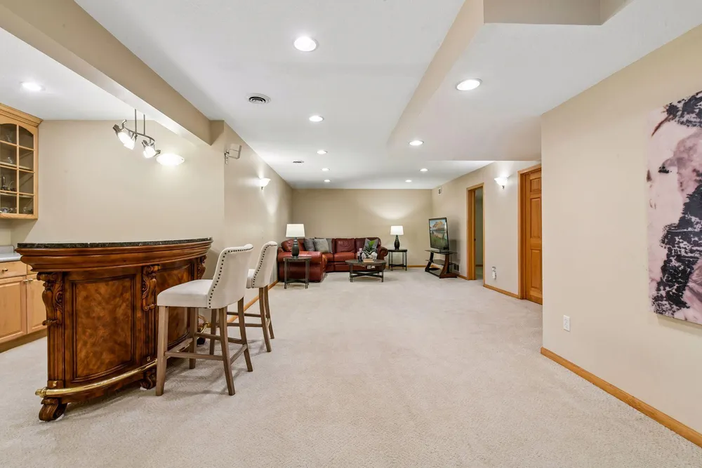 830 Fox Path Ct, Hamel, MN 55340