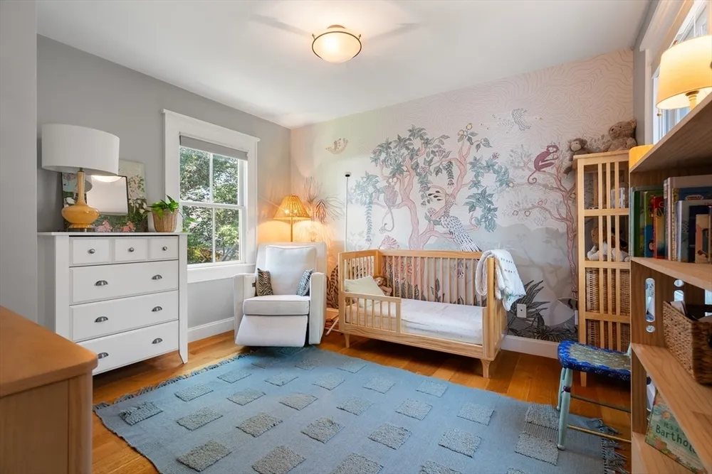 19 Saville St, Cambridge, MA 02138