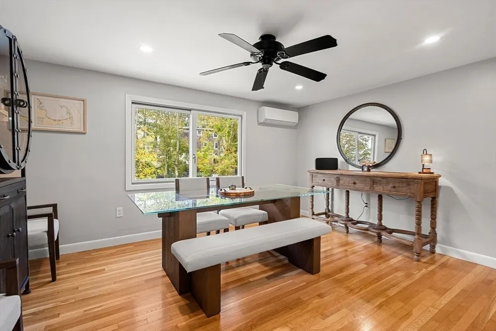13 Curtis St, Lynn, MA 01905