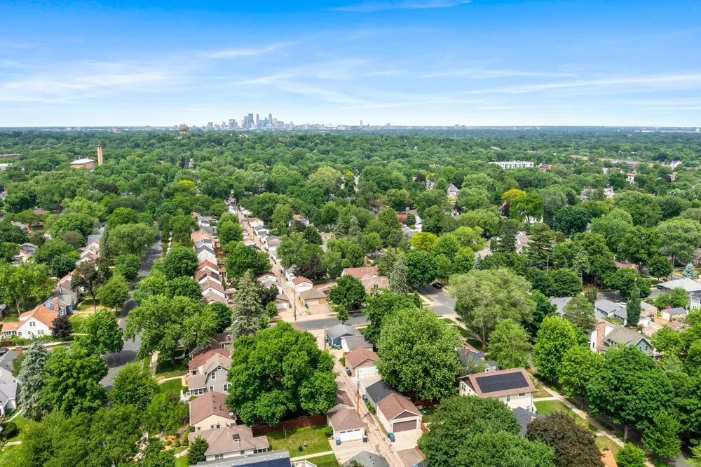 5750 Pleasant Ave, Minneapolis, MN 55419