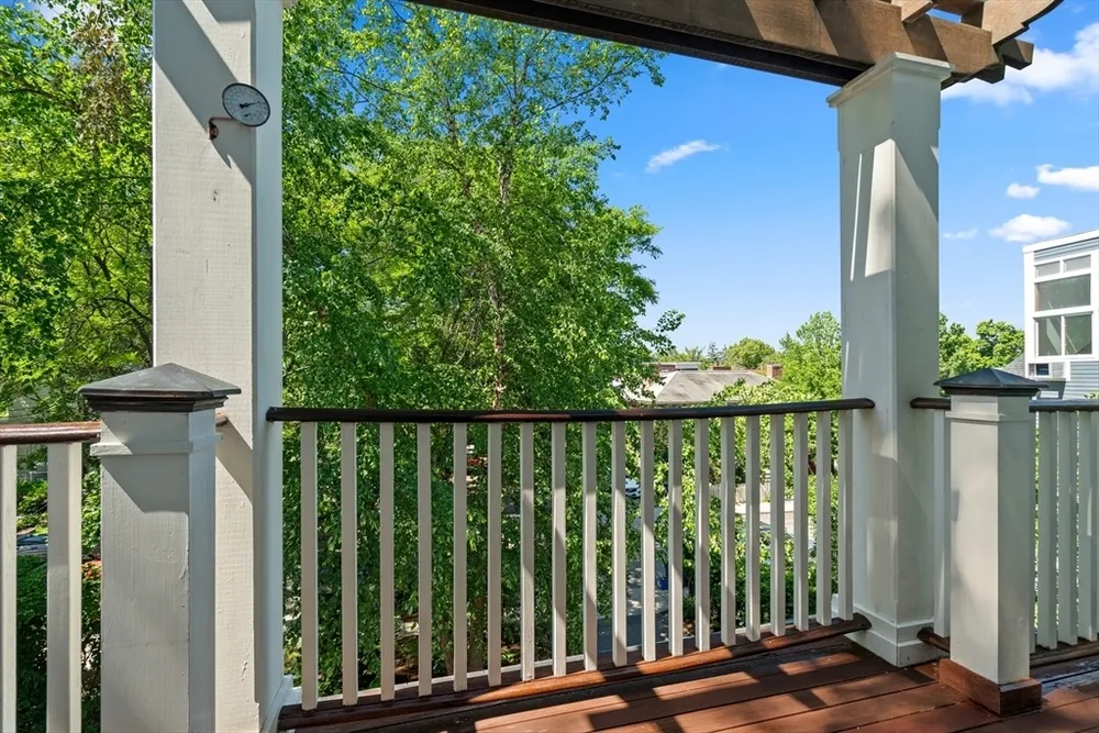 19 Saville St, Cambridge, MA 02138