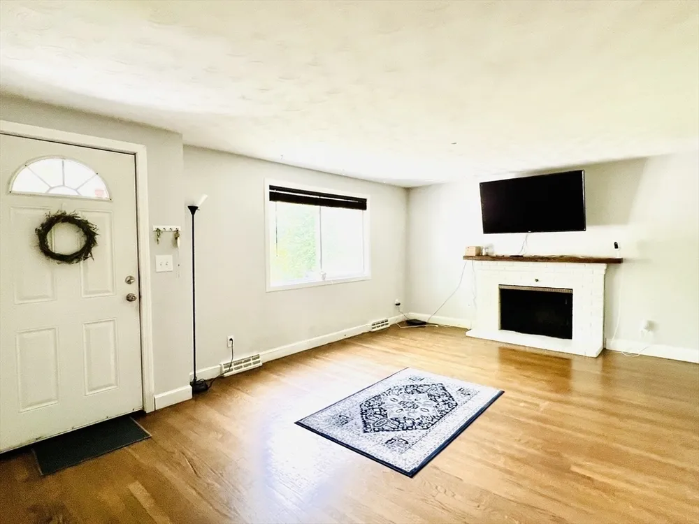 16 Ridge Ave, Lynn, MA 01905