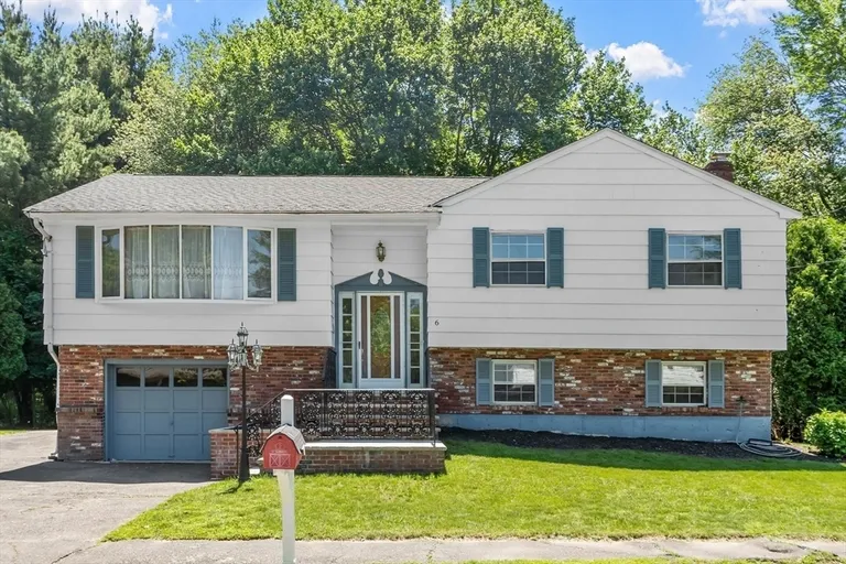 6 Wright Rd, Peabody, MA 01960