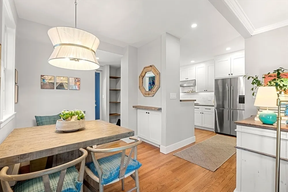 67 Humphrey St, Marblehead, MA 01945