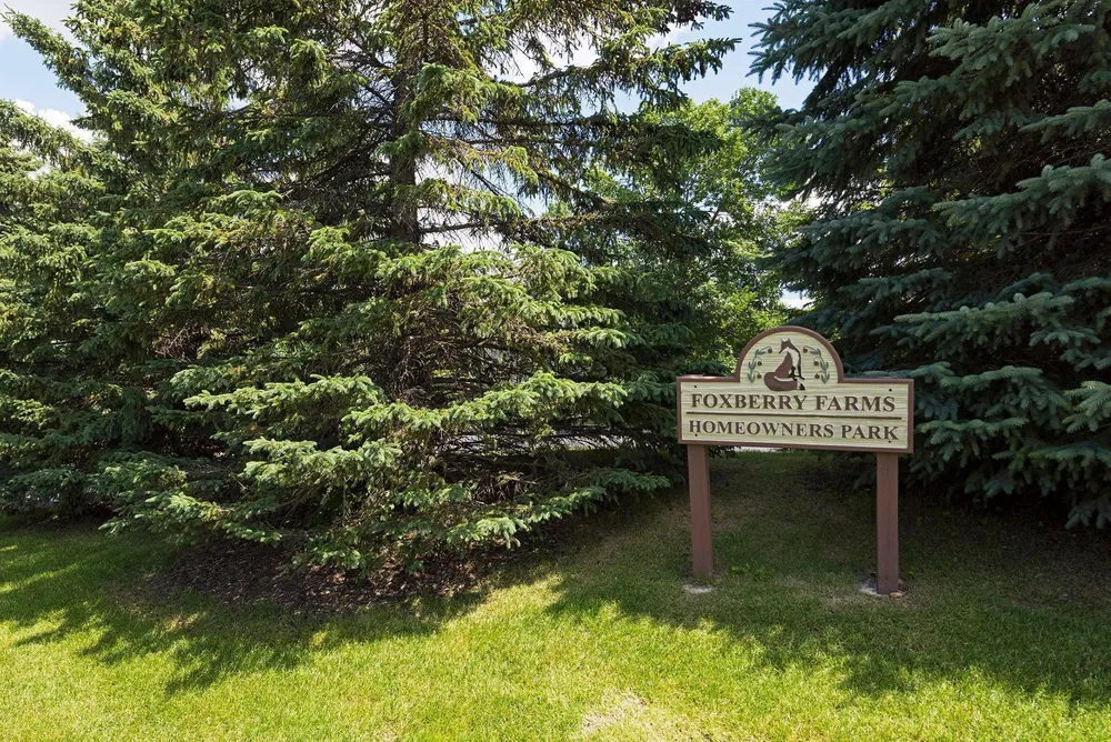 830 Fox Path Ct, Hamel, MN 55340