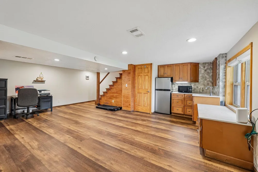 3403 71st St E, Inver Grove Heights, MN 55076
