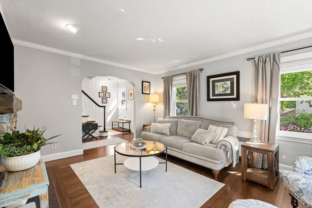 17 Landon Rd, Milton, MA 02186