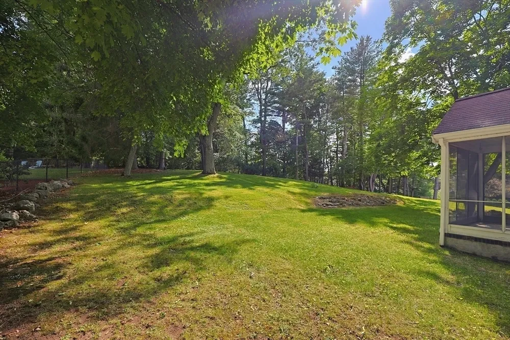 26 Spring Valley Rd, Belmont, MA 02478