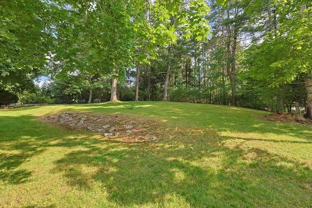 26 Spring Valley Rd, Belmont, MA 02478