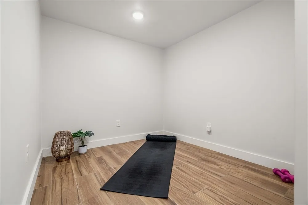 37 Puritan Rd, Somerville, MA 02145
