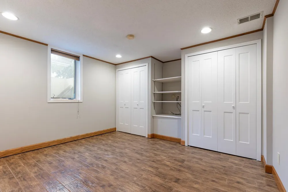 5309 Birchcrest Dr, Edina, MN 55436