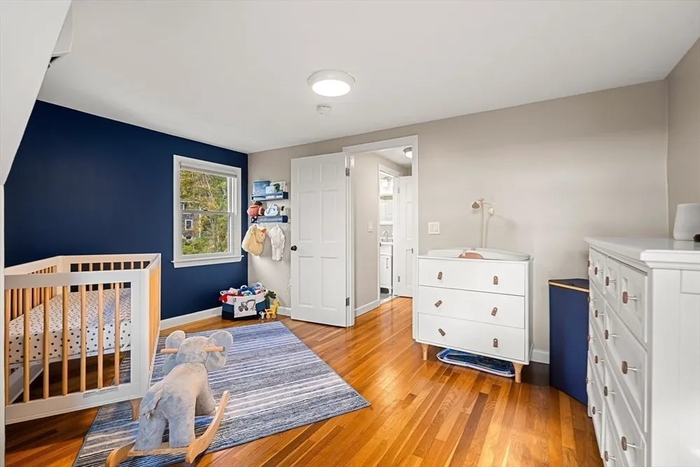 13 Curtis St, Lynn, MA 01905