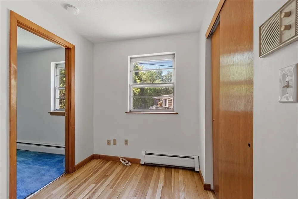 6 Wright Rd, Peabody, MA 01960