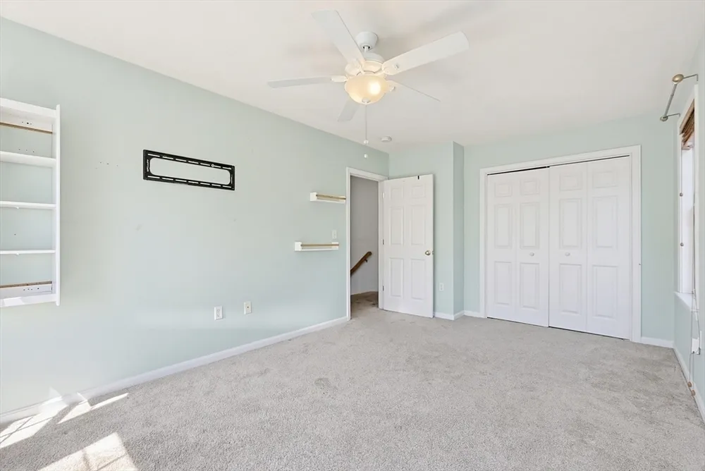 26 Oakwood St, Boston, MA 02136