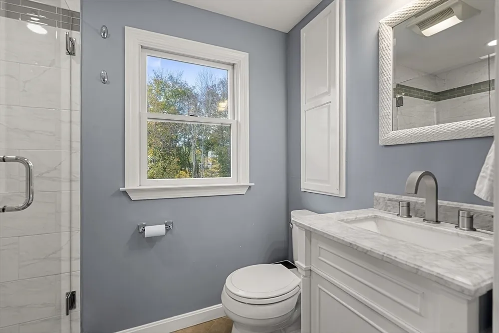 13 Curtis St, Lynn, MA 01905