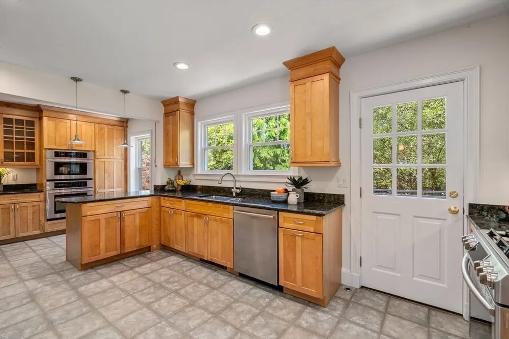 42 Fairmont St, Belmont, MA 02478