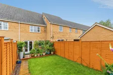 Temple Gardens, RUSHDEN