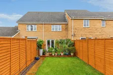 Temple Gardens, RUSHDEN