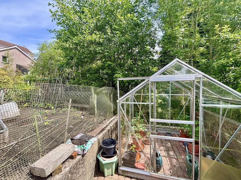 Property carousel item 39