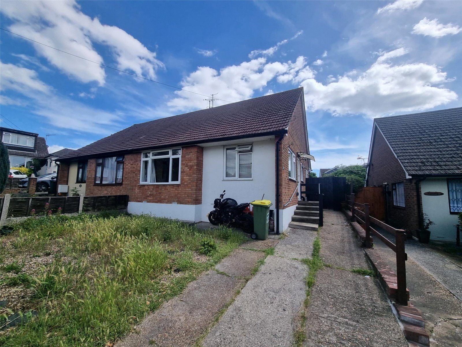 Kendal Close, Hullbridge, Hockley, Essex, SS5 Image 1