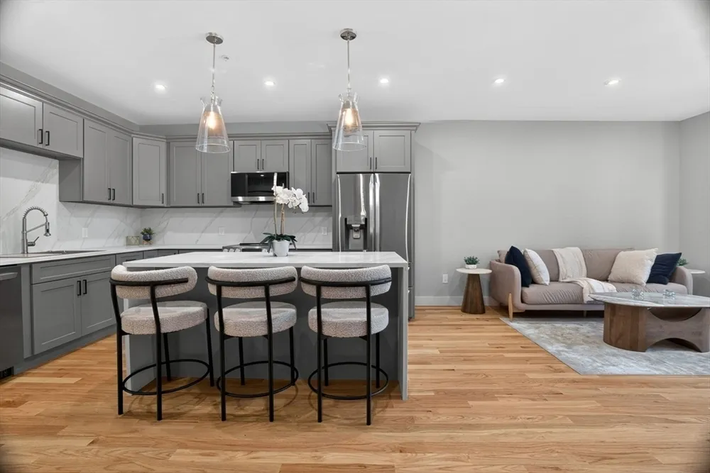 60 Stanley St, Boston, MA 02125