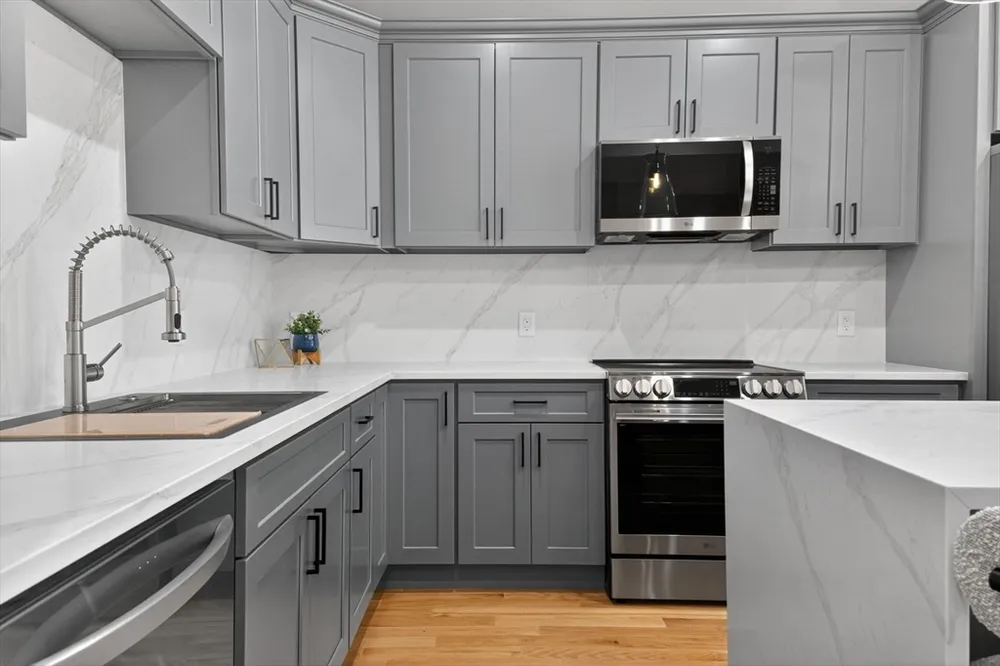60 Stanley St, Boston, MA 02125
