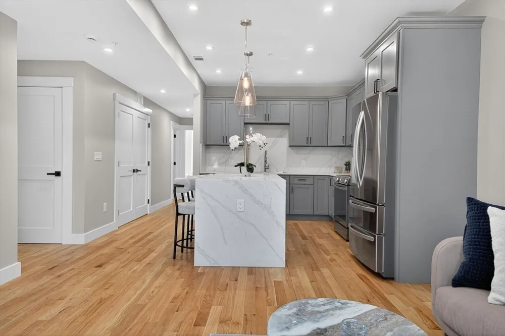 60 Stanley St, Boston, MA 02125