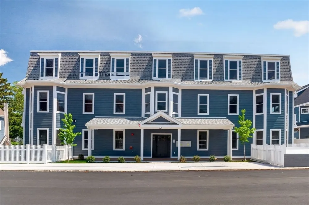 60 Stanley St, Boston, MA 02125