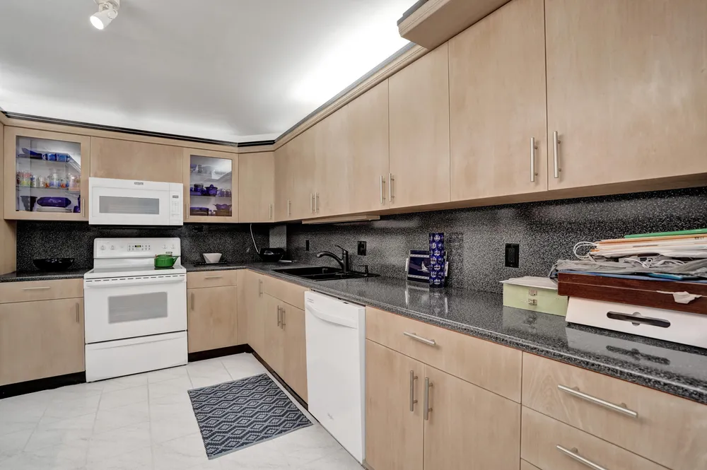 3900 Galt Ocean Dr, Fort Lauderdale, FL 33308