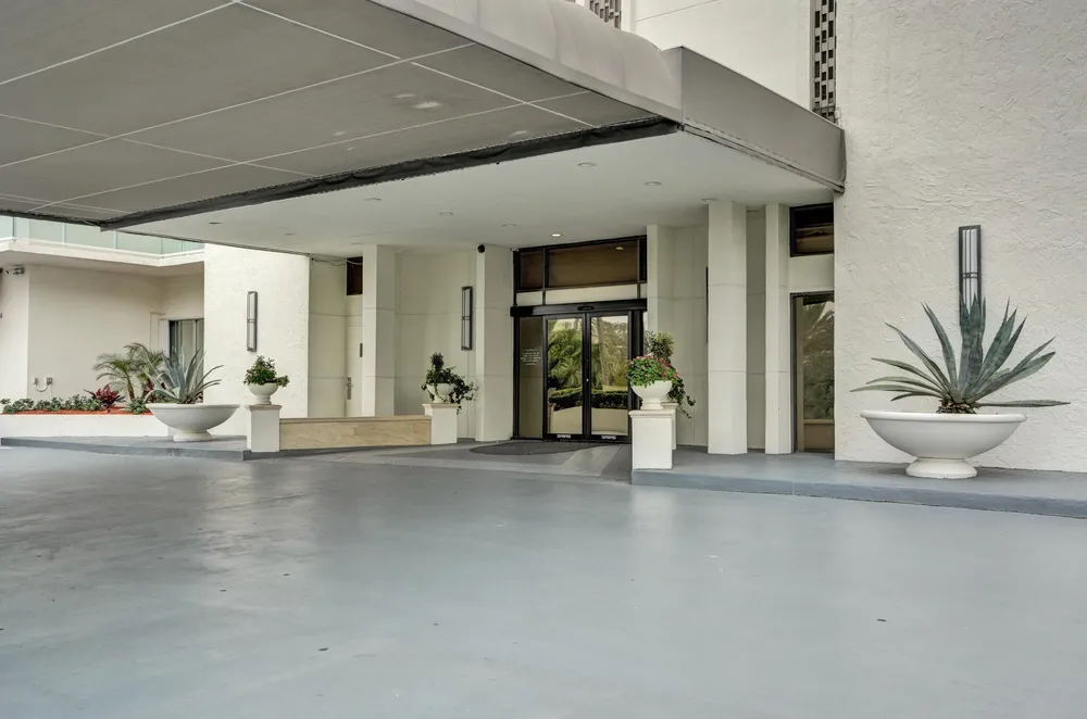 3900 Galt Ocean Dr, Fort Lauderdale, FL 33308