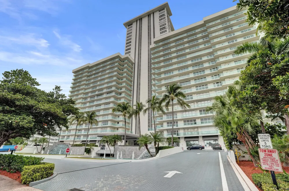 3900 Galt Ocean Dr, Fort Lauderdale, FL 33308