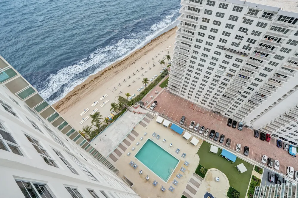 3900 Galt Ocean Dr, Fort Lauderdale, FL 33308