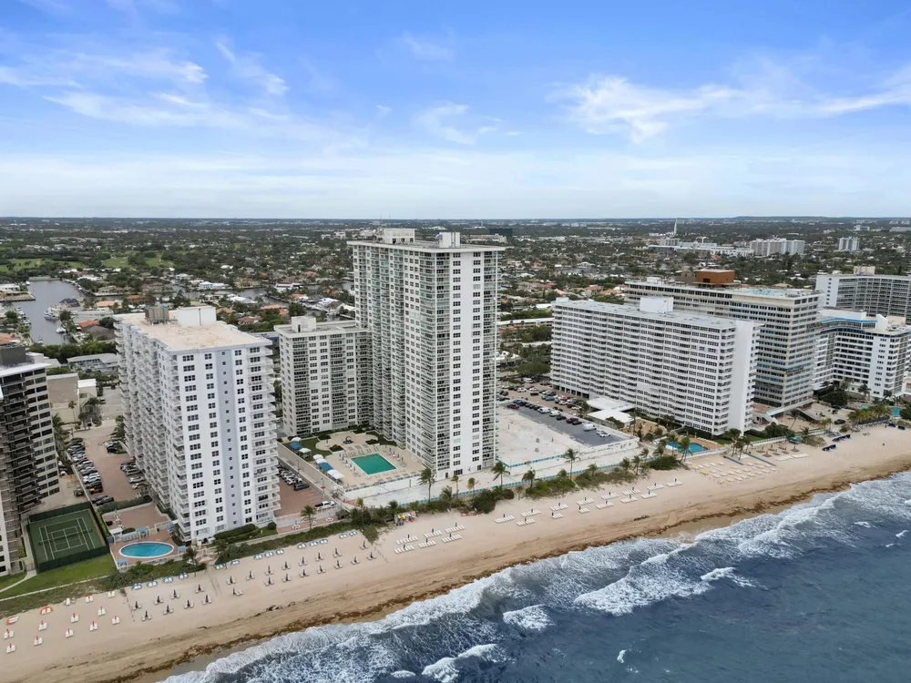 3900 Galt Ocean Dr, Fort Lauderdale, FL 33308
