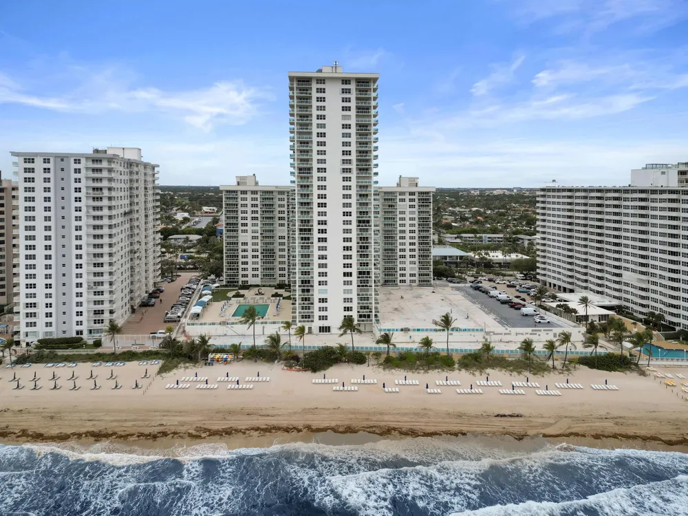 3900 Galt Ocean Dr, Fort Lauderdale, FL 33308