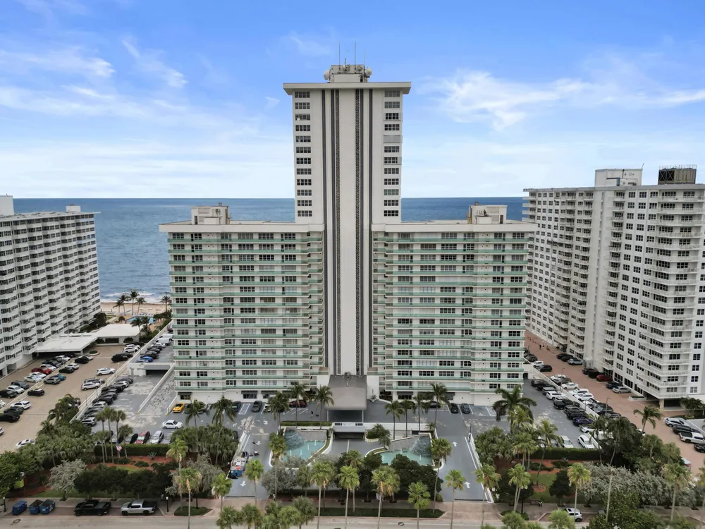 3900 Galt Ocean Dr, Fort Lauderdale, FL 33308
