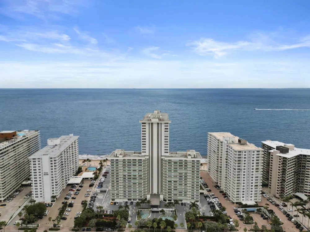 3900 Galt Ocean Dr, Fort Lauderdale, FL 33308